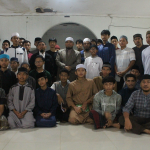 Kedatangan UMFA di Sekolah Wahdah Cibinong, Dua Siswa Ini Dapat Hadiahnya
