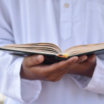 Khutbah Jumat : MUHASABAH DI PENGHUJUNG SENJA RAMADHAN